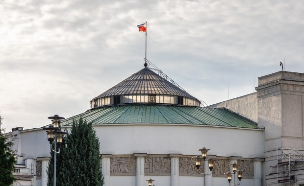 Majówka dla posłów. Parlamentarzyści będą odpoczywać znacznie dłużej