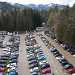 Majówka: Tłumy turystów w Tatrach. Na parkingach nie ma już miejsc 