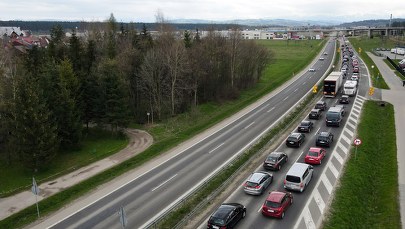 Majówkowicze jadą pod Tatry. Korki na zakopiance