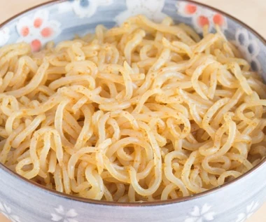 Makaron w sam raz na odchudzanie. Prawie bez kalorii, z niskim indeksem glikemicznym i z dużą ilością błonnika 