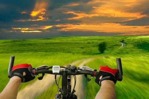 maksymalna szerokość roweru /Shutterstock