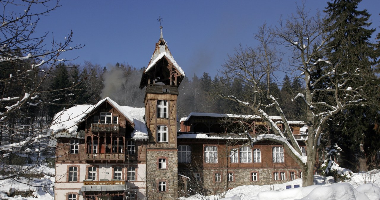 "Mała Szwajcaria" wygląda zimą jak z bajki. Znajdziesz ją na Dolnym Śląsku /East News