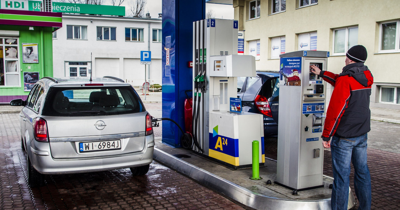 Małe stacje paliw cierpią w kryzysie (zdj. ilustracyjne) /Reporter