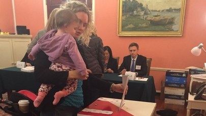 "Małe święto demokracji". Amerykańska Polonia głosuje w wyborach parlamentarnych