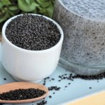 Małe ziarenka, wielkie korzyści dla zdrowia. Namoczone nasiona bazylii to superfood