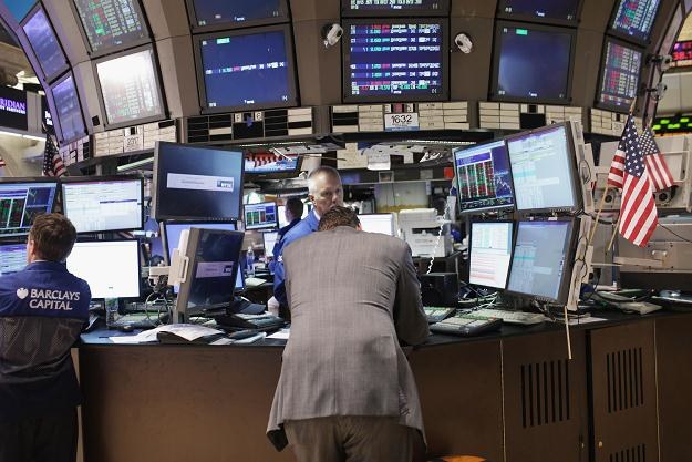 Małe zmiany na Wall Street po dużych wahaniach w ciągu dnia /AFP