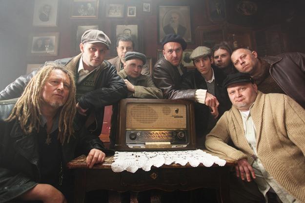 Maleo Reggae Rockers i Kabaret Mumio na planie teledysku - fot. Paweł Dylus /Universal Music Polska