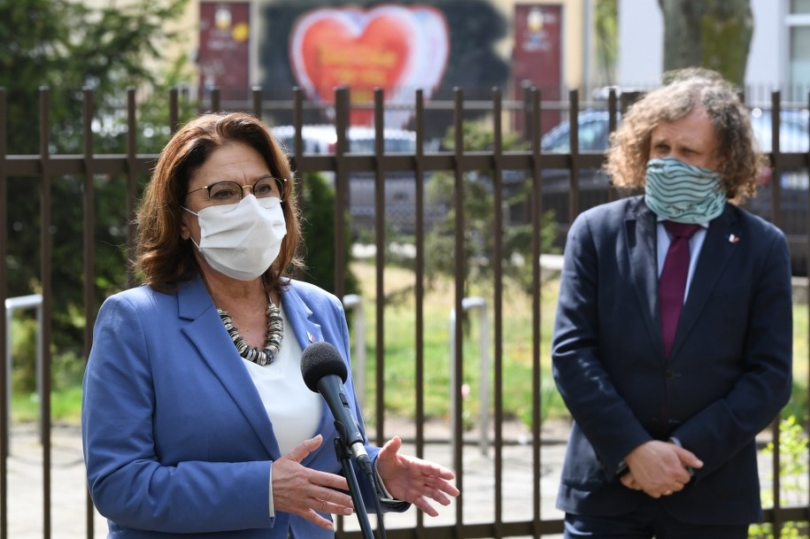 Małgorzata Kidawa-Błońska i Jacek Karnowski / 	Adam Warżawa    /PAP