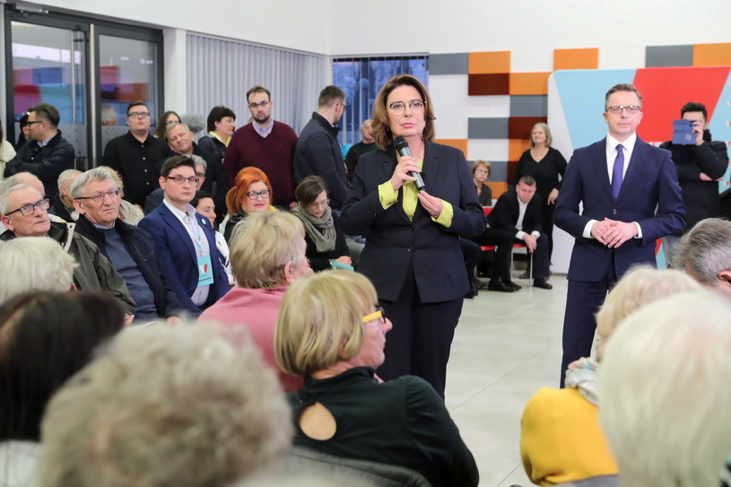 Małgorzata Kidawa-Błońska na trasie kampanii wyborczej /Roman Zawistowski /PAP/EPA