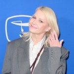 Małgorzata Kożuchowska na Warsaw Serialcon. Dżinsy i marynarka to hit