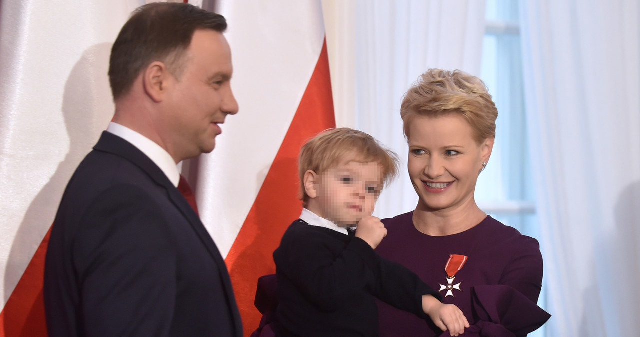 Małgorzata Kożuchowska z synkiem i prezydent Andrzej Duda /Adam Chelstowski /Agencja FORUM