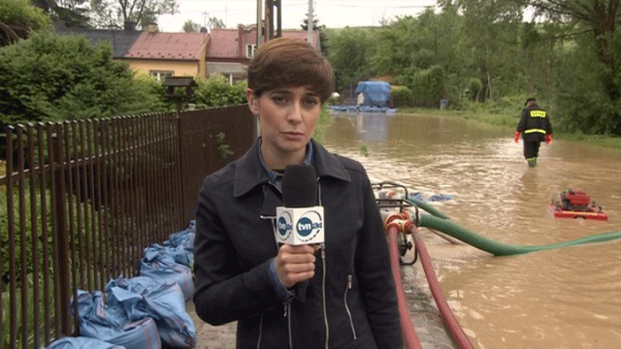 Małgorzata Kukuła jako reporterka /TVN