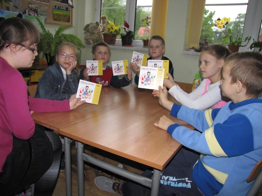 Mali pacjenci z zakopiańskiego szpitala mogą teraz pogłębiać swoją wiedzę o... krasnoludkach /Maciej Pałahicki /RMF FM