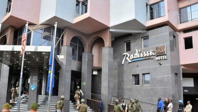 Mali: Szukają trzech osób zamieszanych w atak na hotel