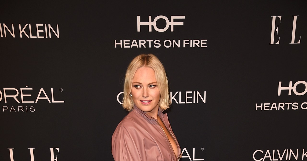 Malin Akerman w za dużych butach. Jak ona w nich chodziła? - pomponik.pl