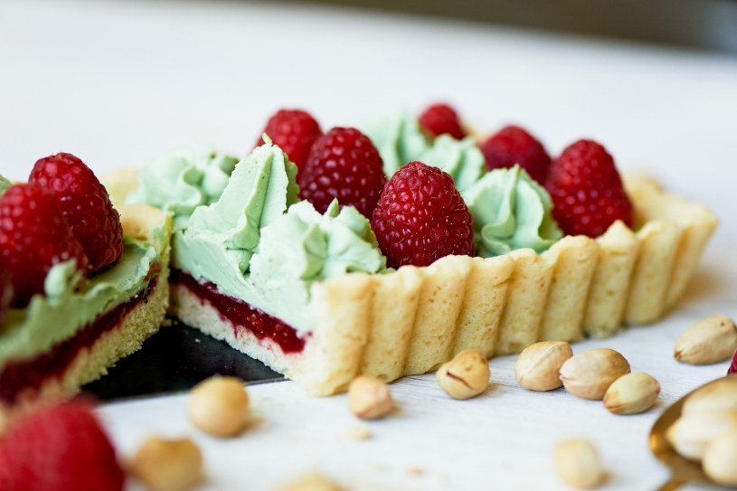 Malinowa chmurka odchodzi do lamusa. W święta uraczę gości wersją z pistacjami