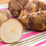 Mało kto regularnie po niego sięga, a szkoda. Działa cuda na jelita i odporność