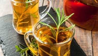 Mało kto wie, że usuwa z organizmu toksyny. Chroni wątrobę, wzmacnia naczynia i działa przeciwbólowo 