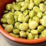 Mało znane właściwości bobu. Obniża poziom cholesterolu, jest dobry dla kości i mózgu