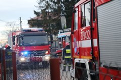 Małopolska: Pożar dachu szkoły w Ilkowicach 