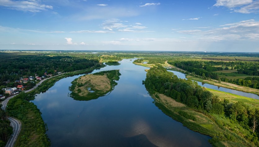 Małopolska: Spokój w kwestii skażenia rzek po pożarze w Siemianowicach