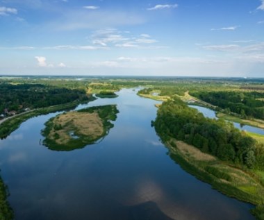 Małopolska: Spokój w kwestii skażenia rzek po pożarze w Siemianowicach