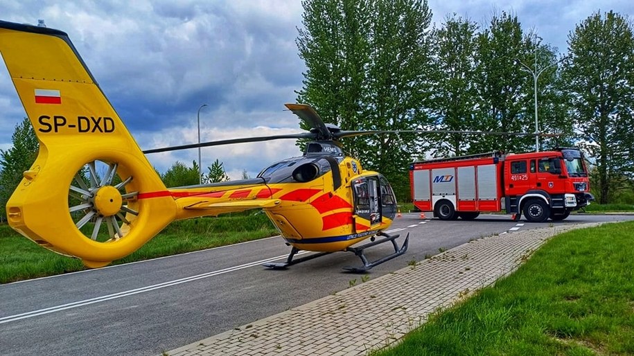 Małopolska: W Nowym Targu doszło do upadku skoczka spadochronowego na ziemię, mężczyzna nie żyje /Komenda Powiatowa Państwowej Straży Pożarnej w Nowym Targu /Państwowa Straż Pożarna