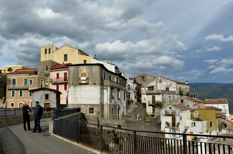 Malownicza miejscowość Sellia położona jest w w Kalabrii na południu Włoch /TIZIANA FABI /AFP