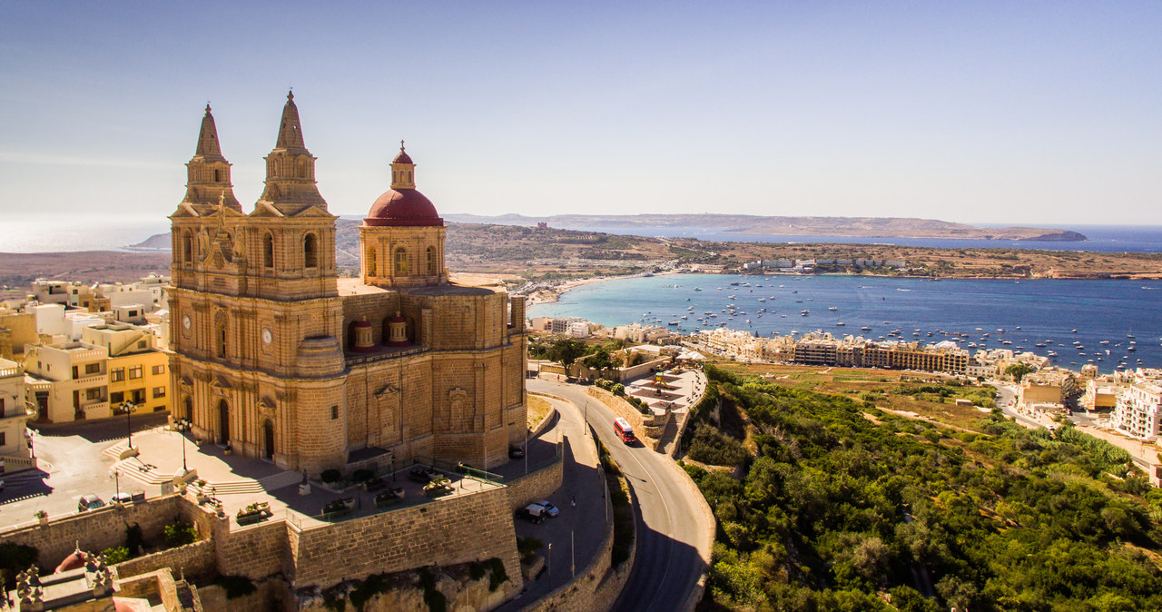 Maltańska Mellieha to nie tylko pełna zabytków miejscowość, ale i ważny plener filmowy! /materiały prasowe