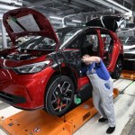 Mały chip, wielki problem. Volkswagen wstrzyma produkcję?