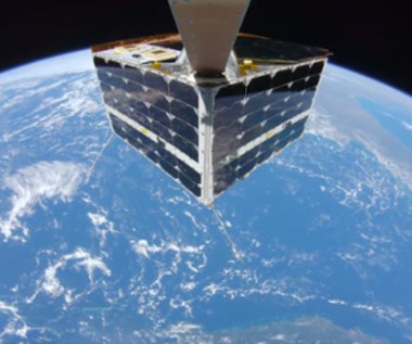 Mały satelita zrobił niesamowite selfie w kosmosie za pomocą kamery GoPro