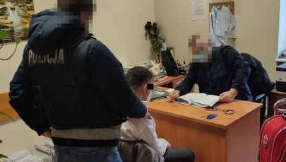 Małżeństwo ze Słowacji okradło w Łodzi seniora. Wpadli w Krakowie