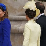 Mama i siostra księżnej Kate zachwyciły na koronacji. Carole Middleton wbiła szpilę Camilli?