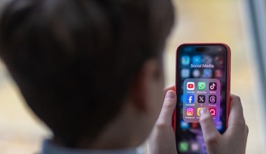 Mama i tata ograniczą ci dostęp do AI na Facebooku
