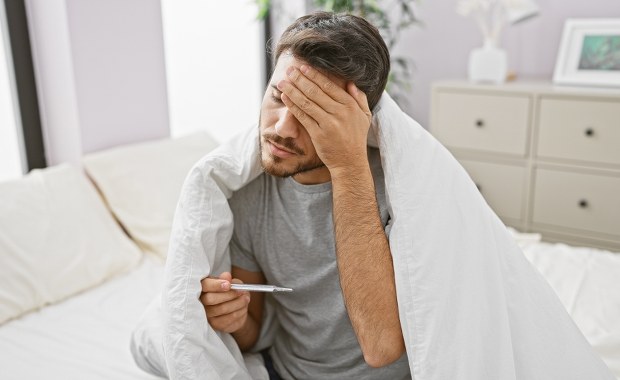 "Mamy już około 300 zgonów z powodu grypy". Kiedy szczyt zachorowań?