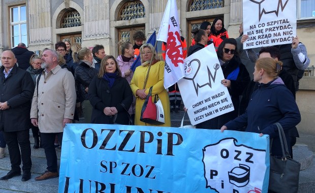 "Mamy pieniądze na miesiąc funkcjonowania". Szpitale powiatowe apelują o pomoc