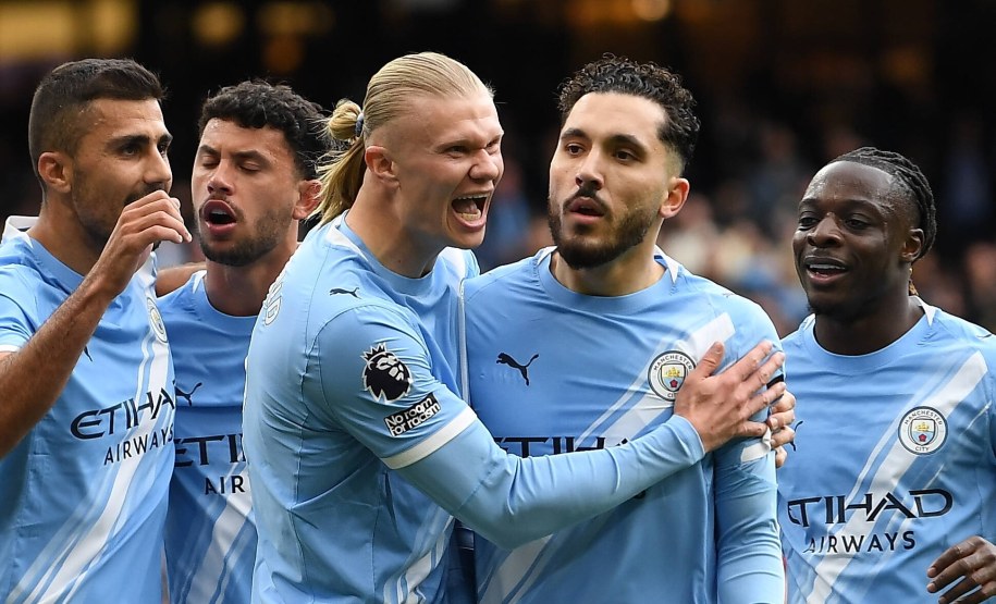 Manchester City nowym liderem angielskiej Premier League /PETER POWELL / AFP /PAP/EPA