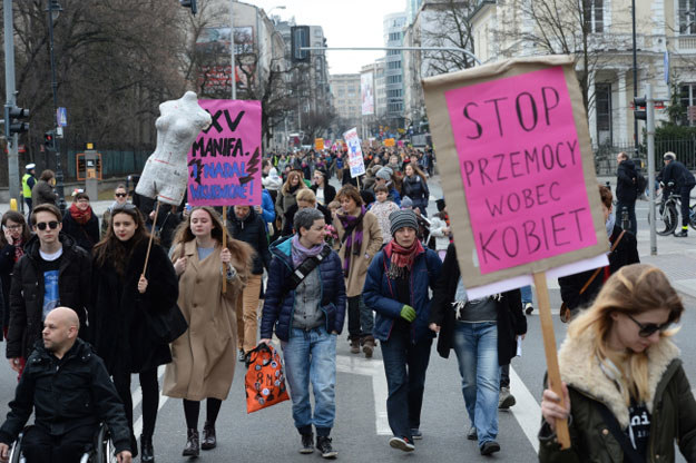 Manifa - demonstracja z okazji Dnia Kobiet w Warszawie /Jacek Tuczyk /PAP