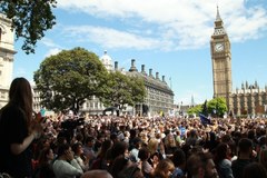 Manifestacja Brytyjczyków przeciwko wyjściu z UE