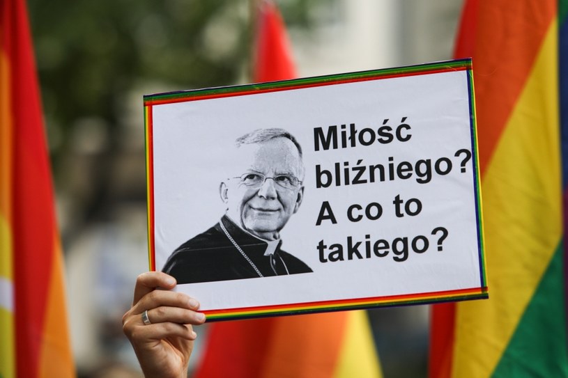 Manifestacja domagająca się dymisji abp. Marka Jędraszewskiego /Andrzej Hulimka  /Agencja FORUM