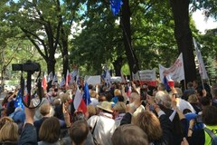 Manifestacja KOD przed Trybunałem Konstytucyjnym