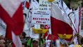 Manifestacja KOD w Warszawie. "Jedna Polska - dość podziałów"