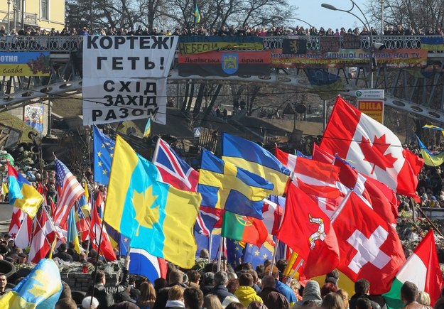 Manifestacja odbyła się w 200. rocznicę urodzin ukraińskiego wieszcza narodowego Tarasa Szewczenki /SERGEY DOLZHENKO /PAP/EPA