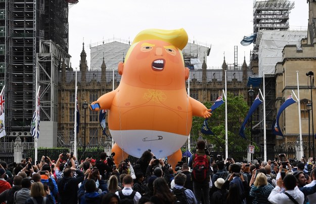 Manifestacja podczas wizyty Donalda Trumpa w Londynie w czerwcu 2019 roku /ANDY RAIN /PAP/EPA
