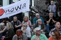 Manifestacja przed siedzibą Sądu Najwyższego w Warszawie