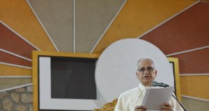 "Manipulują imieniem Boga". Papież mówił o "panach wojny, którzy niszczą świat"