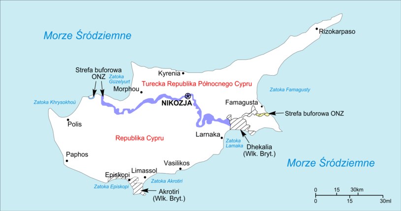 Mapa Cypru z zaznaczonymi na południu brytyjskimi bazami wojskowymi /Akrotiri i Dhekalia Bastianow/CC BY-SA 2.5 DEED (https://creativecommons.org/licenses/by-sa/2.5/deed.en) /Wikimedia