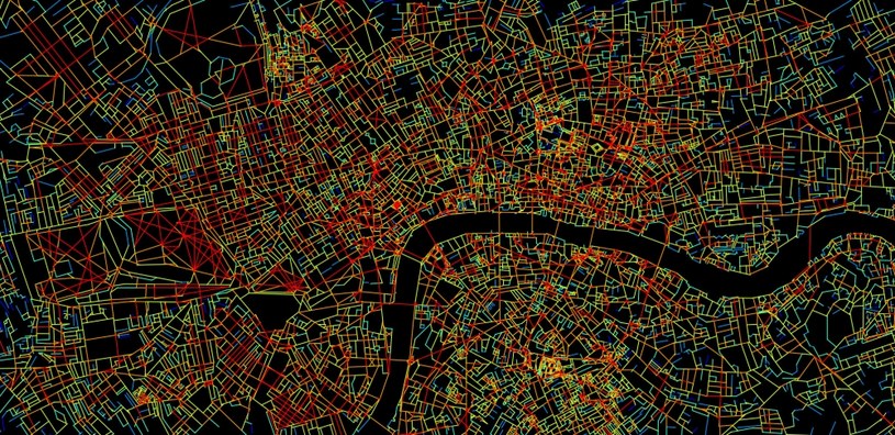 Mapa Londynu, pokazująca poziom komplikacji poszczególnych skrzyżowań (na czerwono - największy) /Joao Pinelo Silva /materiały prasowe