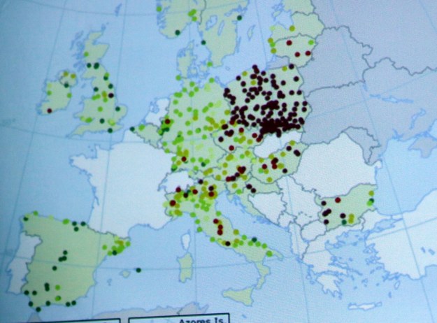 Mapa zanieczyszczeń powietrza /Tomasz Gzell /PAP