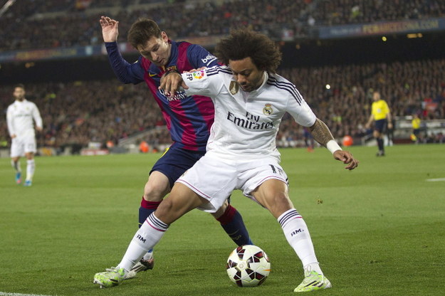 Marcelo Vieira z Realu Madryd i Lionel Messi z FC Barcelona /ALEJANDRO GARCIA  /PAP/EPA